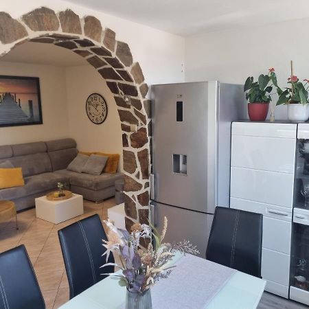 Apartma Lumas Koper Exteriör bild